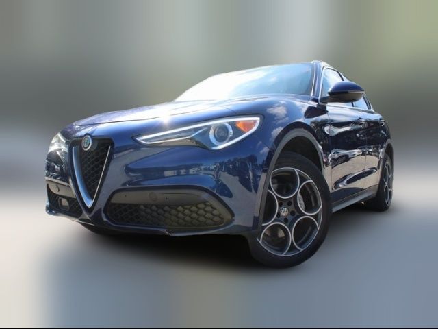 2018 Alfa Romeo Stelvio Base