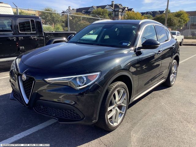 2018 Alfa Romeo Stelvio Base