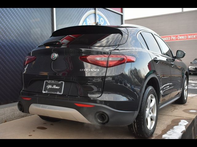 2018 Alfa Romeo Stelvio Base