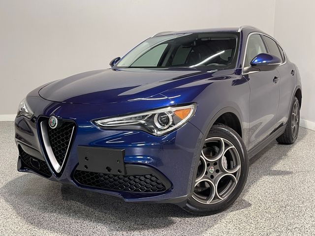 2018 Alfa Romeo Stelvio Base