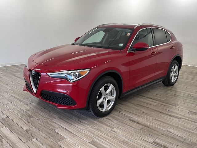 2018 Alfa Romeo Stelvio Base