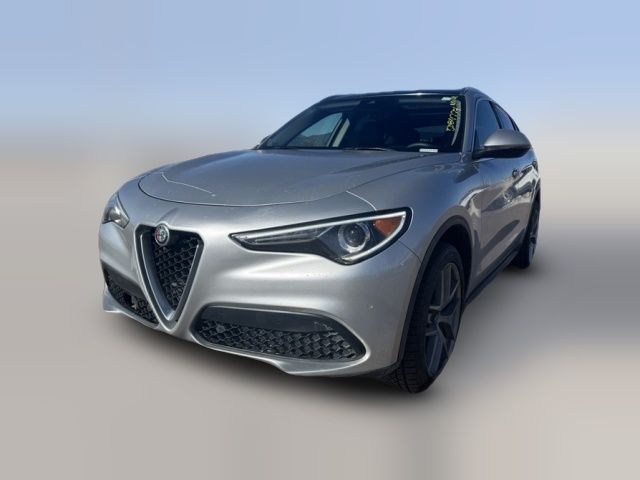 2018 Alfa Romeo Stelvio Base