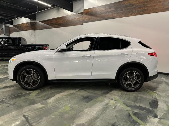 2018 Alfa Romeo Stelvio Base