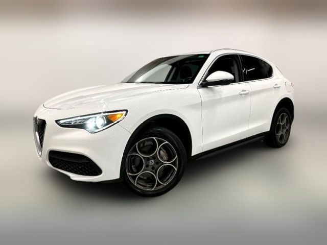 2018 Alfa Romeo Stelvio Base