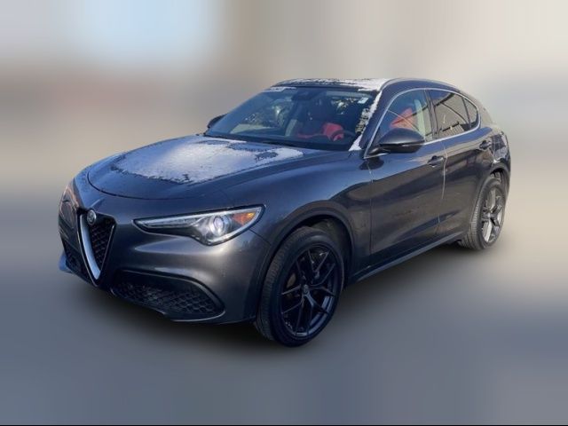 2018 Alfa Romeo Stelvio Base