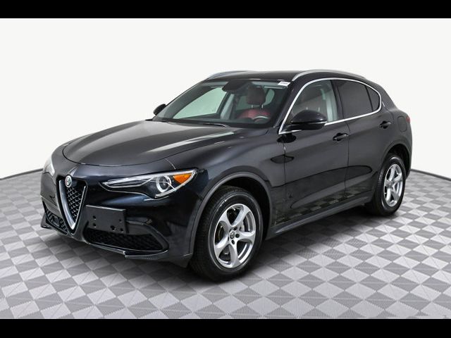 2018 Alfa Romeo Stelvio Base