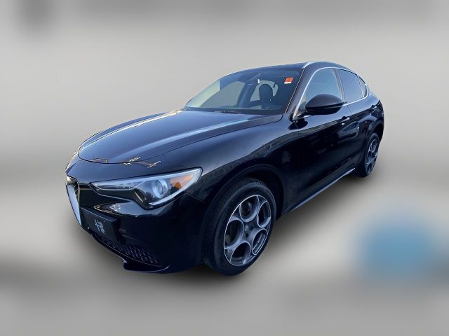 2018 Alfa Romeo Stelvio Base