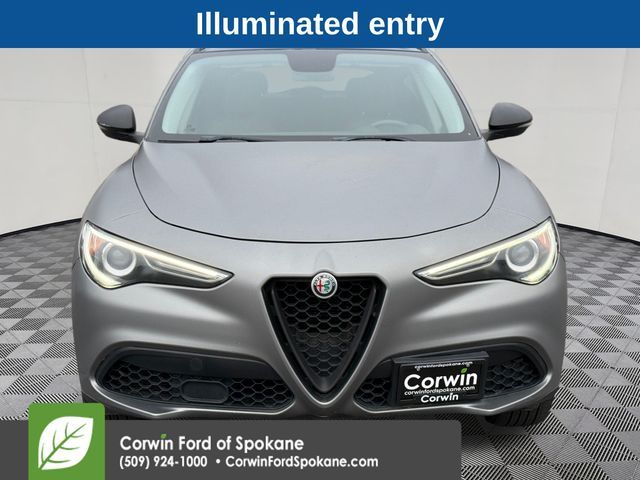 2018 Alfa Romeo Stelvio Base