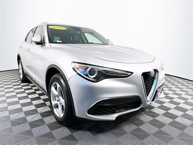 2018 Alfa Romeo Stelvio Base