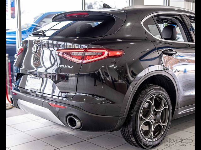 2018 Alfa Romeo Stelvio Base