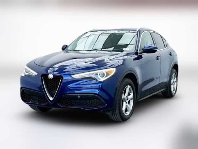 2018 Alfa Romeo Stelvio Base