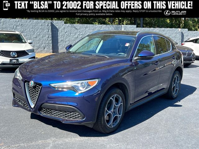 2018 Alfa Romeo Stelvio Base