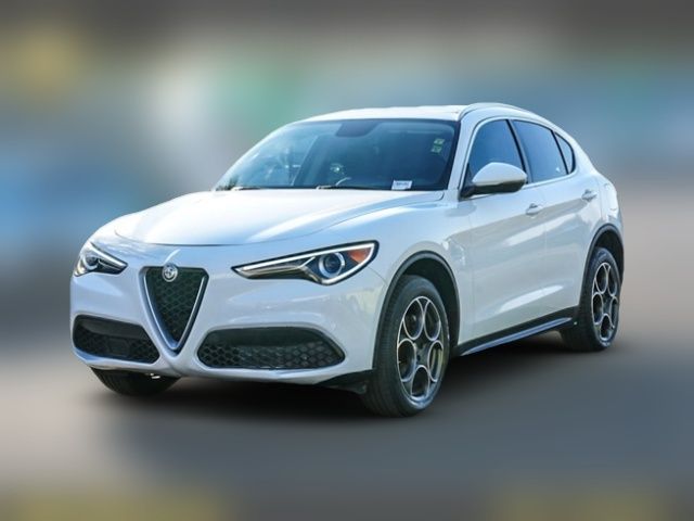 2018 Alfa Romeo Stelvio Base