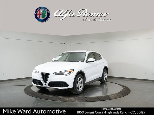 2018 Alfa Romeo Stelvio Base