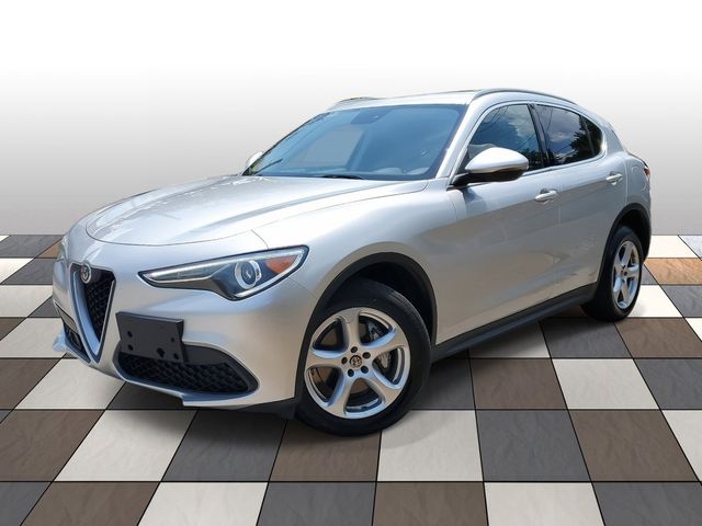 2018 Alfa Romeo Stelvio Base