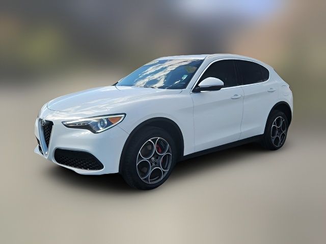 2018 Alfa Romeo Stelvio Base