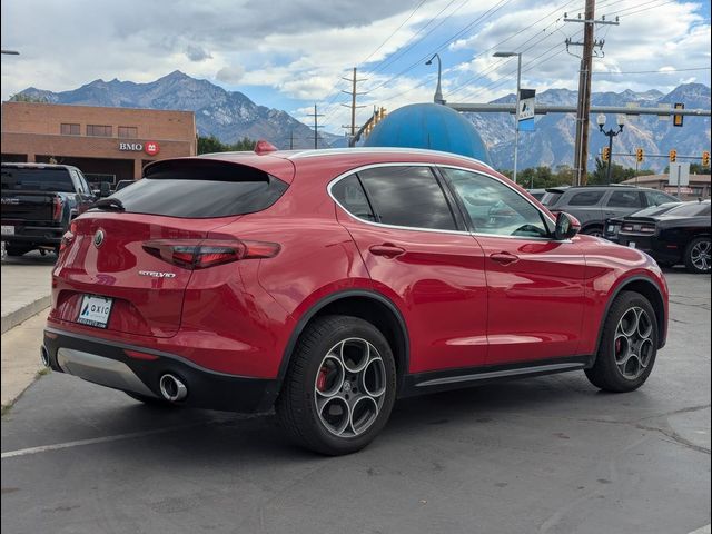 2018 Alfa Romeo Stelvio Base