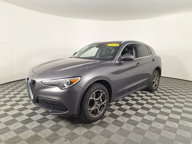 2018 Alfa Romeo Stelvio Base