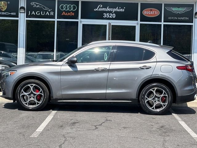 2018 Alfa Romeo Stelvio Base