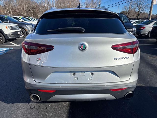 2018 Alfa Romeo Stelvio Ti