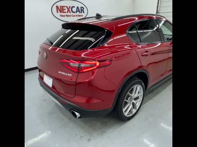 2018 Alfa Romeo Stelvio Ti Sport