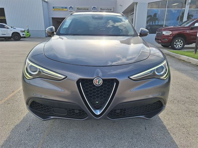 2018 Alfa Romeo Stelvio Sport