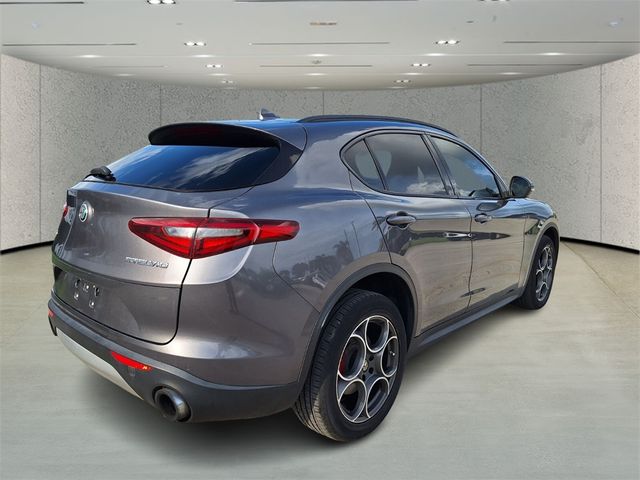 2018 Alfa Romeo Stelvio Sport