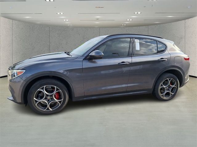 2018 Alfa Romeo Stelvio Sport