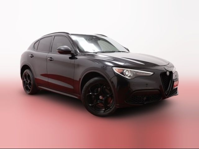 2018 Alfa Romeo Stelvio Sport