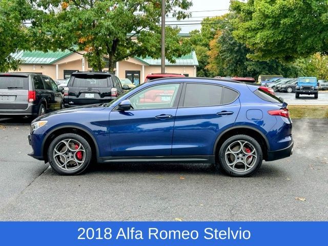 2018 Alfa Romeo Stelvio Sport