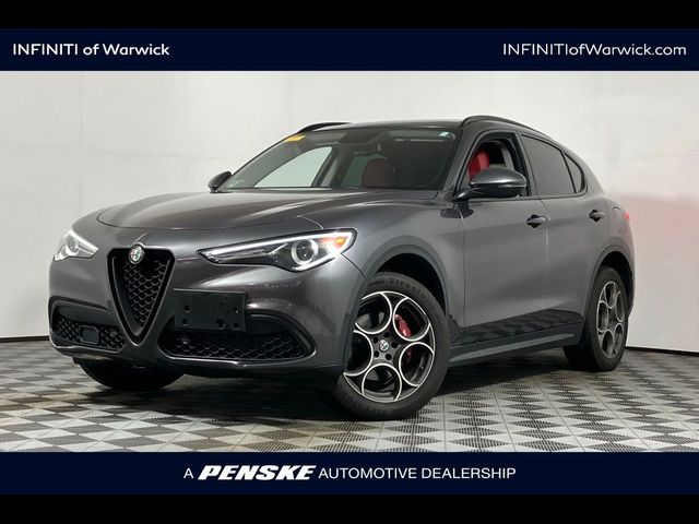 2018 Alfa Romeo Stelvio Sport