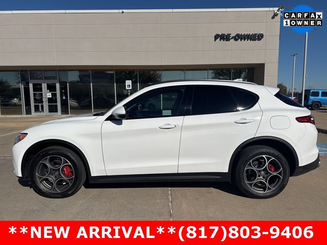 2018 Alfa Romeo Stelvio Sport