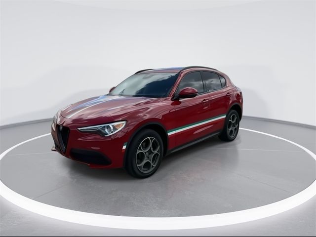 2018 Alfa Romeo Stelvio Sport