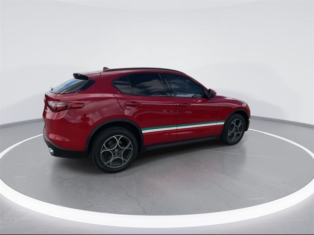 2018 Alfa Romeo Stelvio Sport