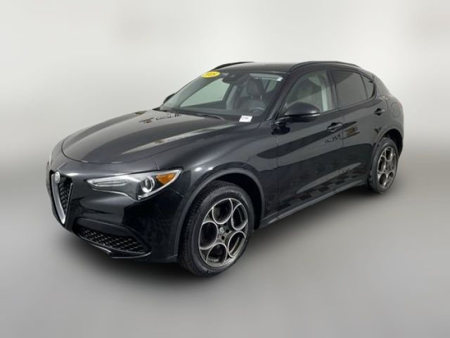 2018 Alfa Romeo Stelvio Sport