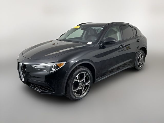 2018 Alfa Romeo Stelvio Sport