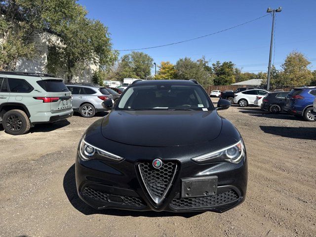 2018 Alfa Romeo Stelvio Sport