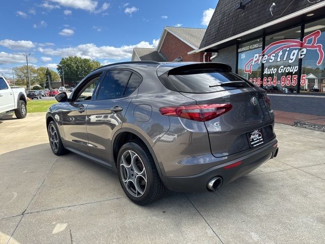 2018 Alfa Romeo Stelvio Sport