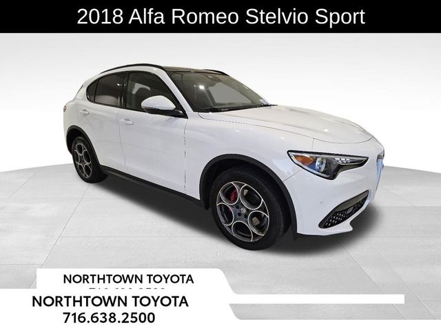 2018 Alfa Romeo Stelvio Sport