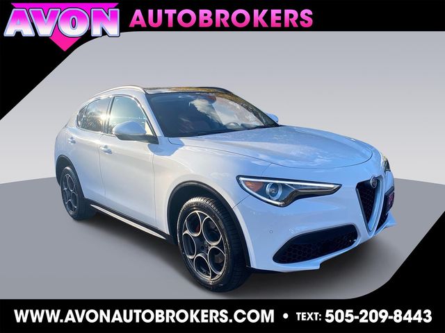 2018 Alfa Romeo Stelvio Sport