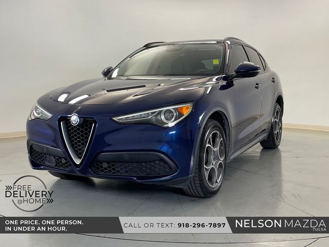 2018 Alfa Romeo Stelvio Sport