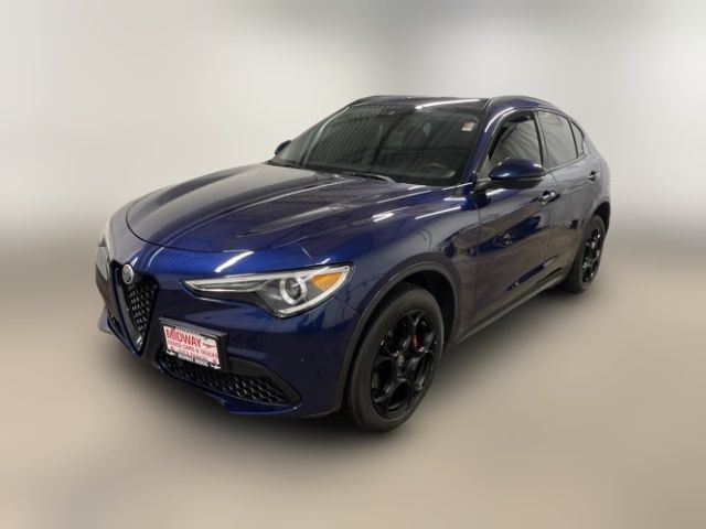 2018 Alfa Romeo Stelvio Sport