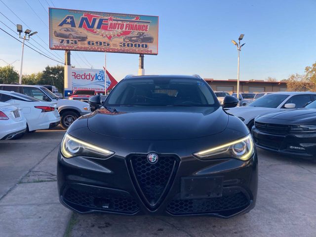 2018 Alfa Romeo Stelvio Base