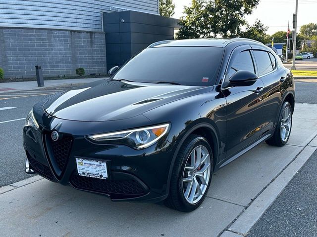 2018 Alfa Romeo Stelvio Base