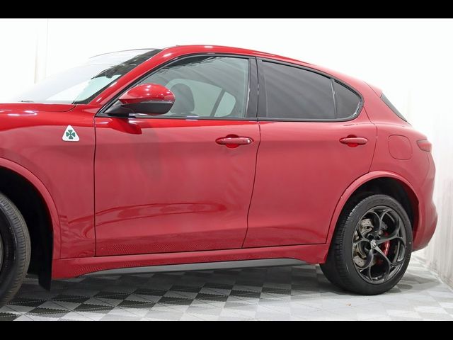 2018 Alfa Romeo Stelvio Quadrifoglio