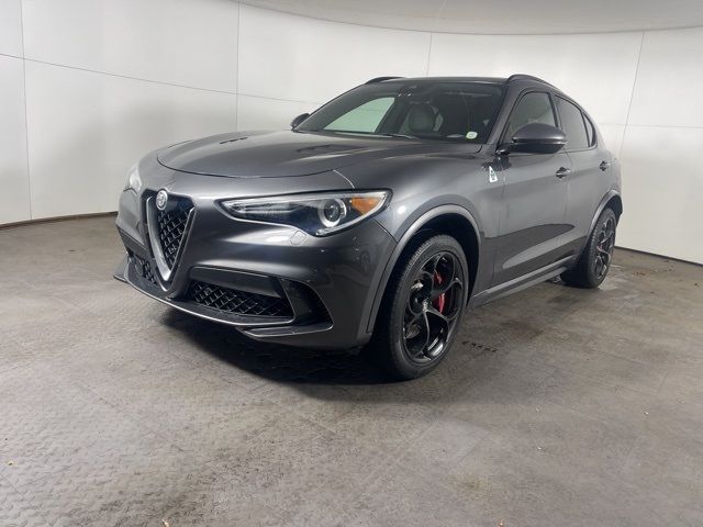 2018 Alfa Romeo Stelvio Quadrifoglio