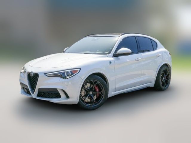 2018 Alfa Romeo Stelvio Quadrifoglio