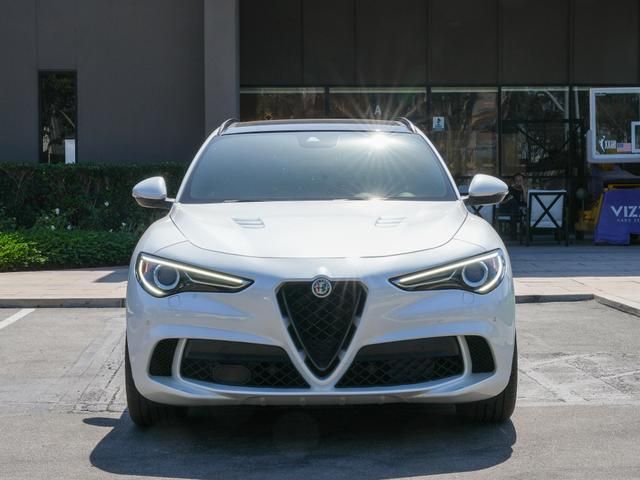 2018 Alfa Romeo Stelvio Quadrifoglio