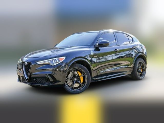 2018 Alfa Romeo Stelvio Quadrifoglio