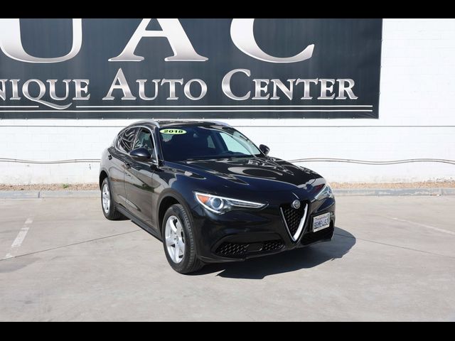 2018 Alfa Romeo Stelvio Base